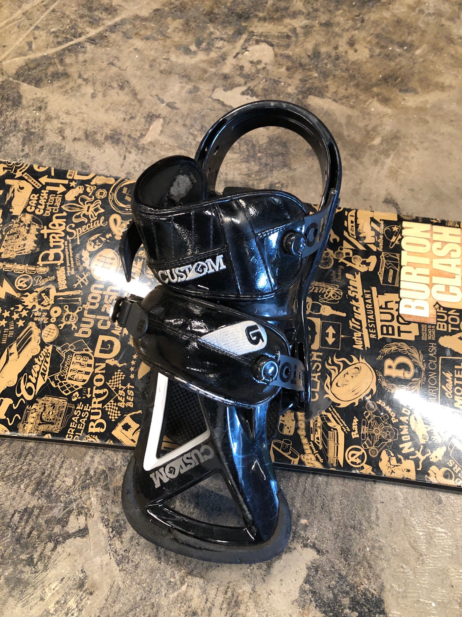 2008 Men's 160cm Burton Clash Snowboard | Burton Custom Bindings