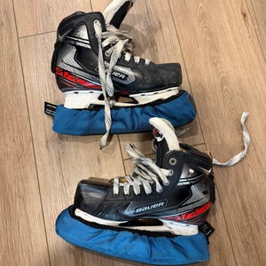2019 Bauer Vapor X2.9 Hockey Goalie Skates Regular Width Size 4 (Used)