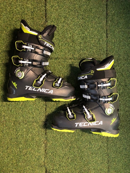 Mondo 26 & 26.5 Tecnica Ten.2 Ski Boots (Used)