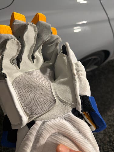 Rick202 - Red bar down and gongshow hockey republic