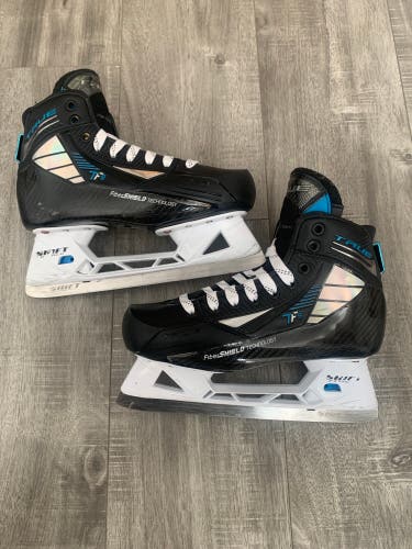 True TF9 Hockey Goalie Skates Extra Wide Width 6.5 (Used)