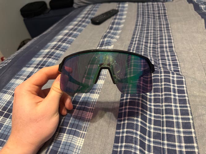 Unisex One Size Fits All Oakley Sutro Sunglasses (Used)