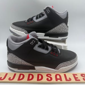 Nike Air Jordan 3 Retro OG GS 'Black Cement' 2024  DM0967-010 7Y Women’s Sz 8.5

New Without Box