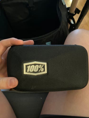 Blue Men's Adult One Size Fits All 100% Sunglasses (Used)