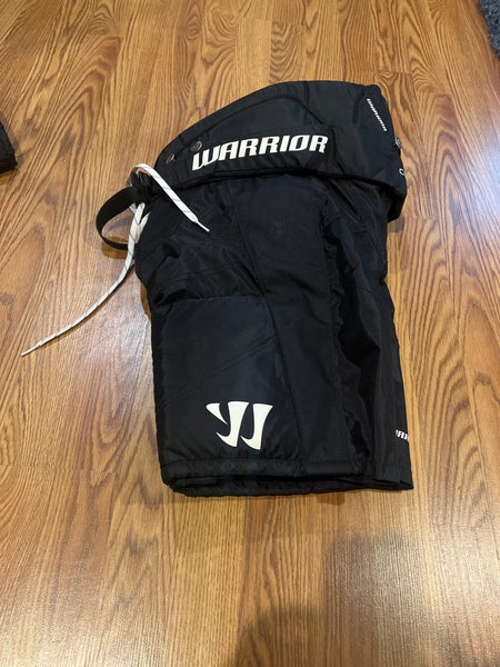 Junior Medium Warrior Covert Hockey Pants (Used- like new)