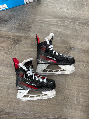 Bauer Vapor ltx Pro+ Hockey Skates Regular Width 11.5 (Used)