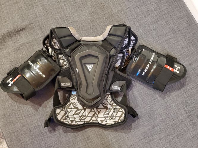 Medium Youth True Cadet Shoulder Pads