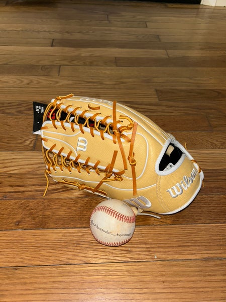 Wilson A2000 LHT Lefty Steven Kwan Model 12.75” Outfield Baseball Glove Trapeze Web