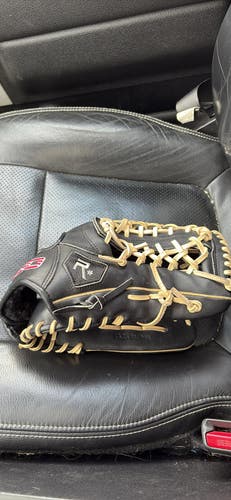 2022 RH Outfield Baseball Glove 13.5" (Used)