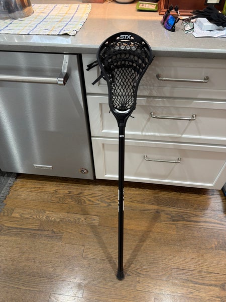 Youth STX Stallion 6000 Stick (Used)