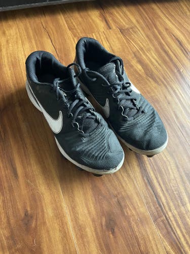 Black Men's Size M 11.0 (W 12.0) Adult Nike Alpha Huarache 3 Varsity Low Top Molded Cleats (Used)