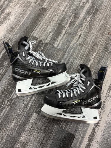 CCM Tacks XF 70 Hockey Skates | Senior 9 (Wide)