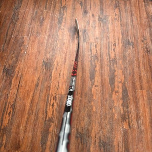 Claude Giroux Pro Stock Senior Bauer Vapor 1X Lite Right Handed Hockey Stick 95 Flex (Used)