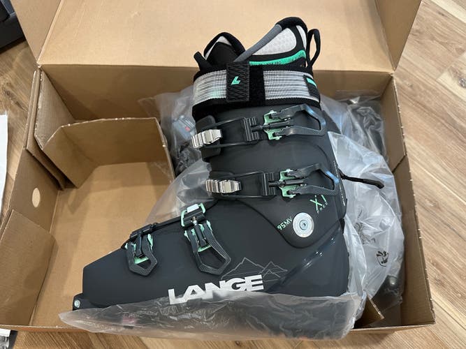 Women's Alpine Touring Ski Boots - LANGE XT3 Free 95 LV GW sz 27.5 / US 10 (NEW)