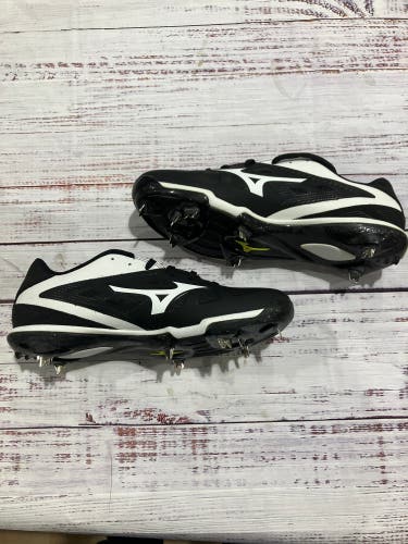Mizuno Heist IQ Metal Baseball Cleats I Mens 12 (New)