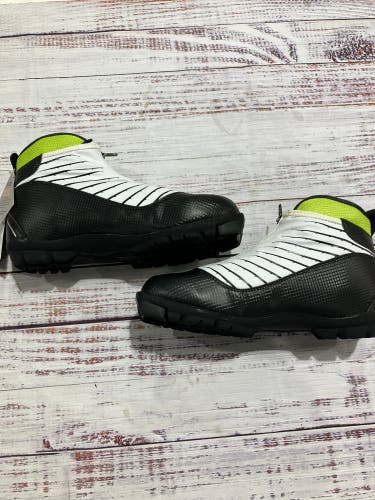 Whitewood 424NNN Country Ski Boots I Size 9.5 (43) (New)