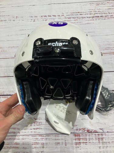 White Youth XS Schutt Vengeance A11 Helmet (New)