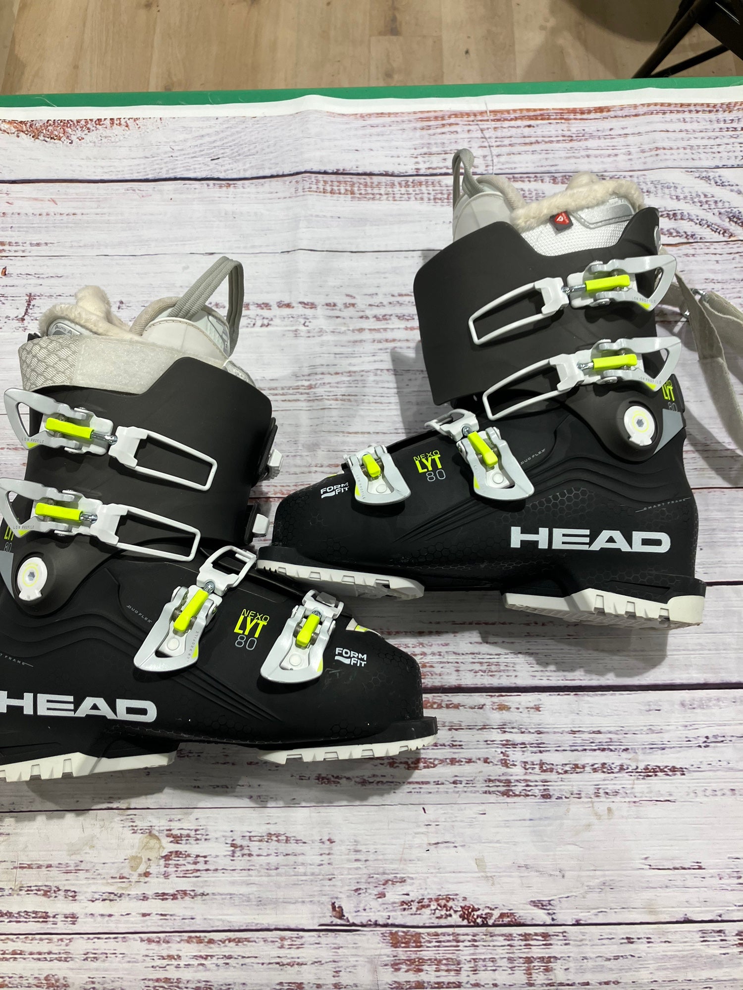 HEAD Downhill Ski Boots - Page 8 | Affordable Options Available
