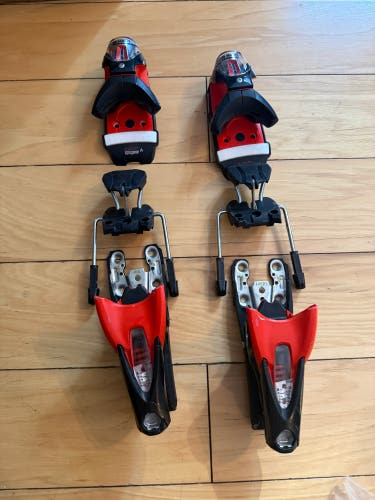 Look SPX 12 GW Ski Bindings (Excellent condition)