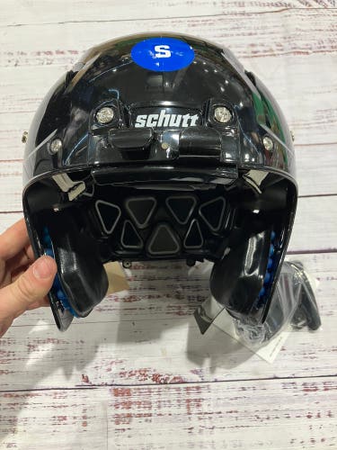 Black Youth Small Schutt Vengeance A11 Helmet (New)