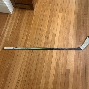 Junior Bauer Vapor Hyperlite 2 Right Handed Hockey Stick P92 87 Flex (Used)