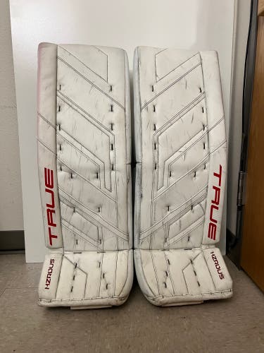 Senators Pro Return 34" True HZRDUS Px4 Pro Goalie Leg Pads Pro Stock (Used)