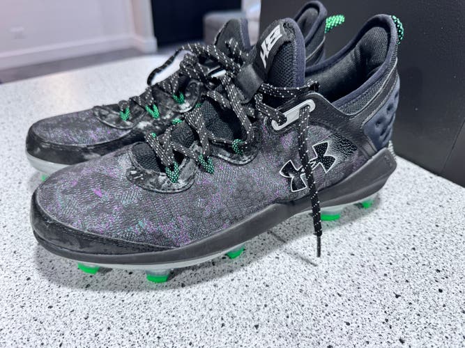 Black/Green Color Shift Men's Size M 10 (W 11) Adult Under Armour Harper 8 Low ST molded cleats