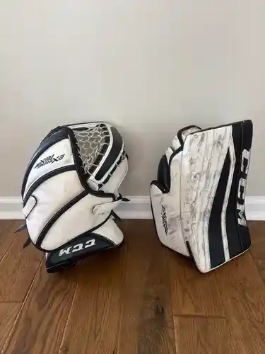 CCM Extreme Flex II  Pro Catcher and Blocker
