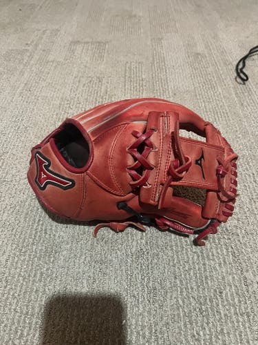 Mizuno MVP Prime RH Infield Baseball Glove 11.5" (Used)