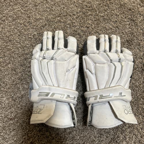 True Zero Lyte Hockey Gloves Size 13” Black