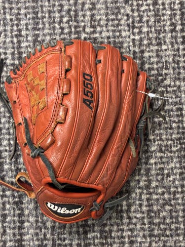 Brown Wilson A550 LH Baseball Glove 12" (Used)