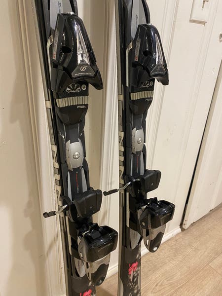 burton alpine snowboard bindings Burton Mission Re:Flex Snowboard Bindings