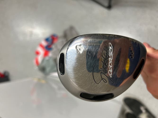 Men's Signature Right Handed Fairway Wood Regular Flex 4 Wood (New)