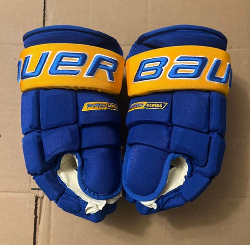 Lake Superior State University Bauer Pro Series Gloves 14” LAKERS