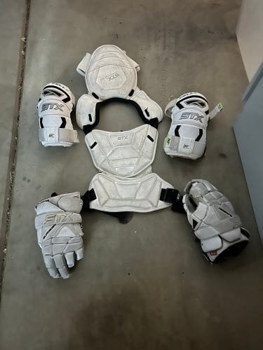 Medium/Large STX Full Pad Set(Used)