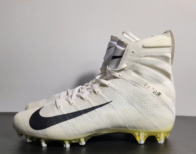 NIKE VAPOR UNTOUCHABLE ELITE 3 FOOTBALL CLEATS SIZE 12.5 WHITE BLACK AO3006-100