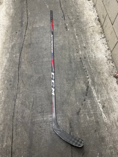 Cracked Senior CCM JetSpeed Left Hand Hockey Stick Mid Pattern 85 Flex (Used)