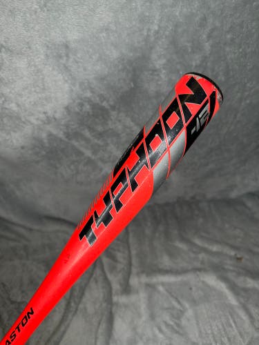 2019 Easton Typhoon Alloy Bat USABat Certified (-12) Alloy 14 oz 26" (Used)
