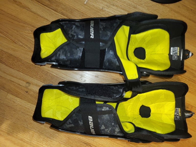 Intermediate Bauer Supreme M3 14" Shin Pads (New)