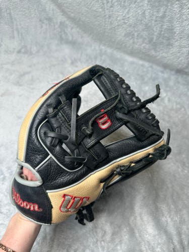 Black Wilson A500 RH Infield Baseball Glove 11.5" (Used)