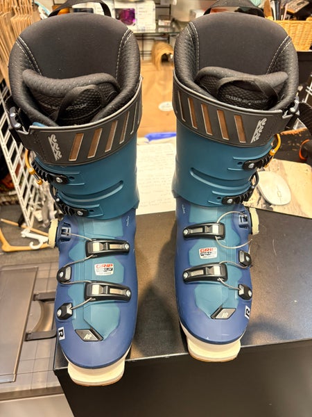 Mondo 28 & 28.5 Men's K2 Recon All Mountain Ski Boots Stiff Flex (Used)
