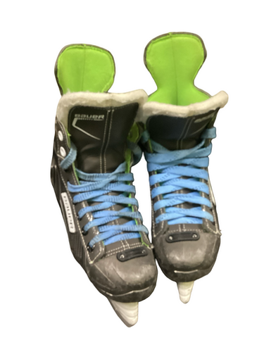 Used Bauer XLS Junior Hockey Skate Junior 03.5 11613-S000176610