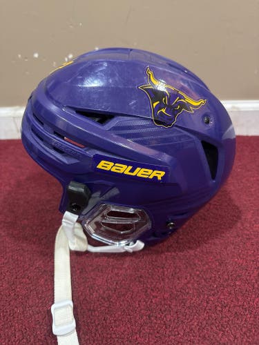 Medium Bauer Re-Akt 85 Helmet Pro Stock Item#MN2185