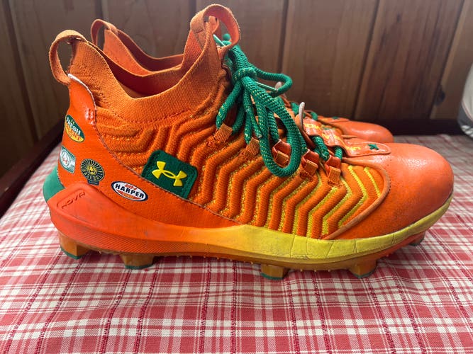 Harper 9 Cleats - Used