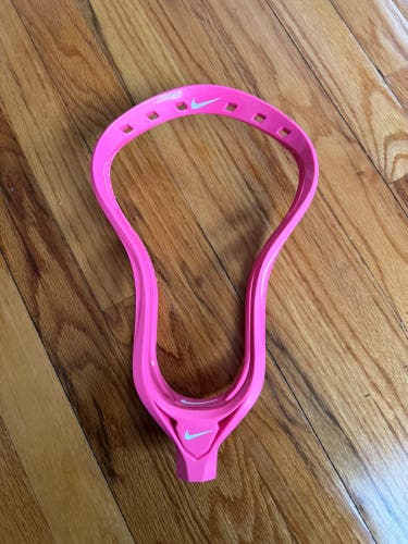 Brand New Nike L4 Pink