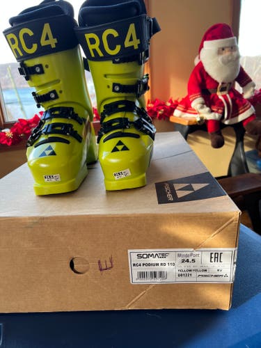 Mondo 24 & 24.5 Unisex Fischer Racing RC4 Podium Ski Boots Medium Flex (New)