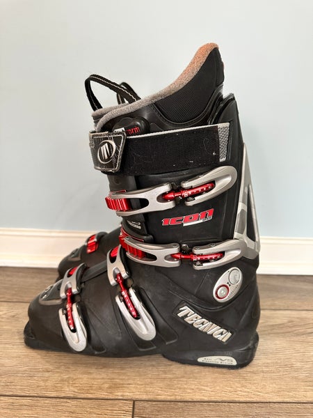 Mondo 27 & 27.5 Tecnica All Mountain ICON DPXR Ski Boots (Used)