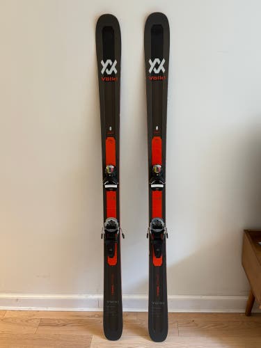 Men's 2019 Volkl M5 Mantra 177 cm All Mountain Skis With Look Pivot 12 (Used)