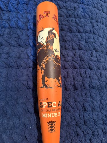 2025 Combat Rodeo Greatest Show on Dirt  BBCOR Certified Bat (-3) 30 oz 33”(Used)