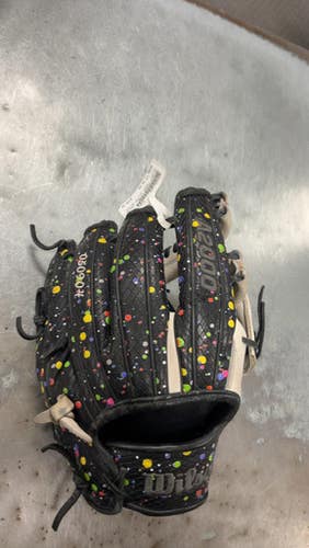 Used Wilson A2000 UT PRO STOCK BB/SB Glove RH Throw Grey 11 3/4" 11793-S000261460